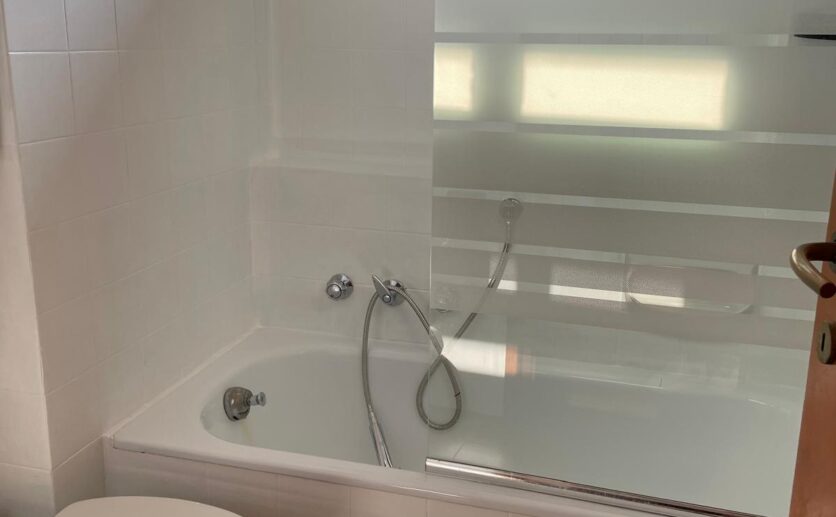 WhatsApp Image 2025-09-19 at 10.50.18