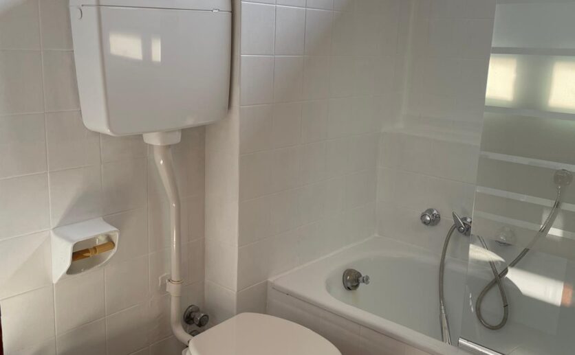 WhatsApp Image 2025-09-19 at 10.50.19 (11)