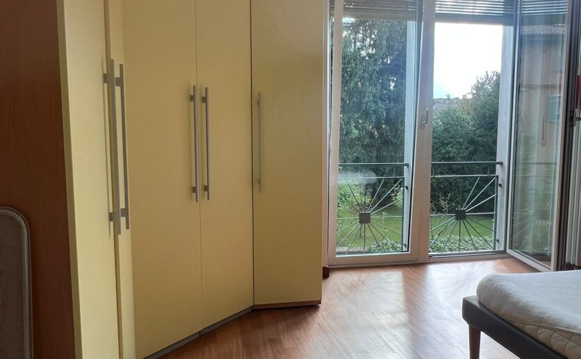 WhatsApp Image 2025-10-02 at 17.50.43 (1)