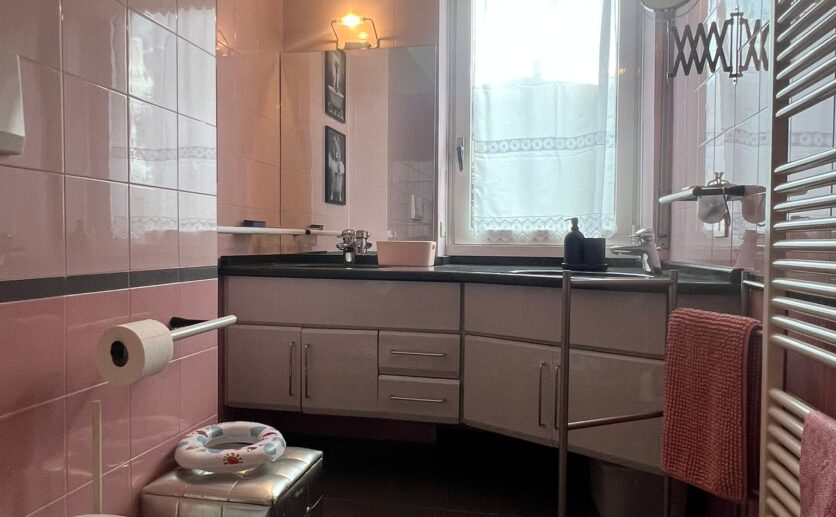 WhatsApp Image 2025-10-02 at 17.50.45 (1)