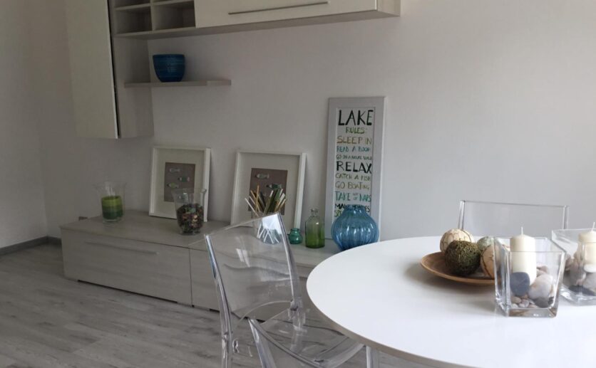 2215da80-8992-4a7a-b469-40c6ce13cb1c