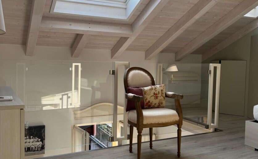 WhatsApp Image 2025-10-17 at 10.19.16 (15)