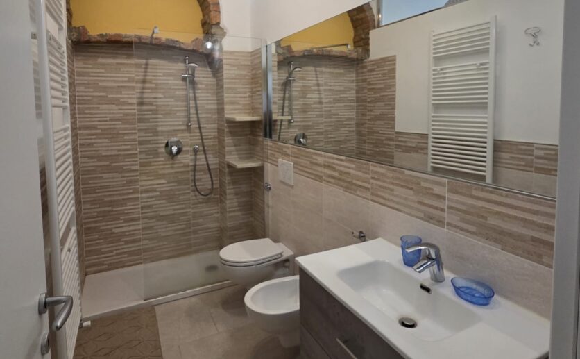 WhatsApp Image 2025-11-10 at 07.26.42