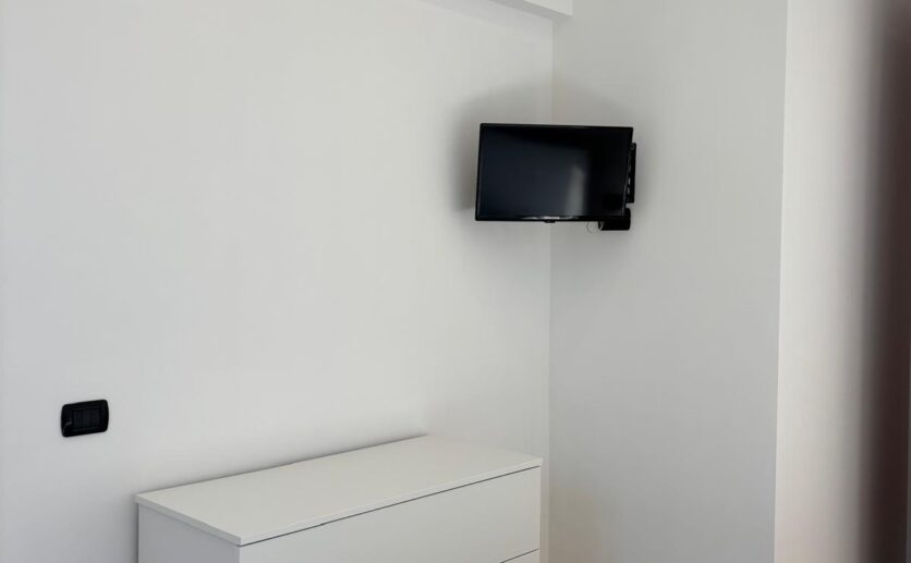 WhatsApp Image 2025-11-25 at 16.45.32 (3)