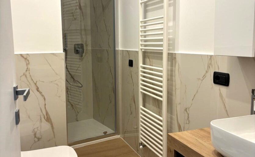 WhatsApp Image 2025-11-25 at 16.45.33