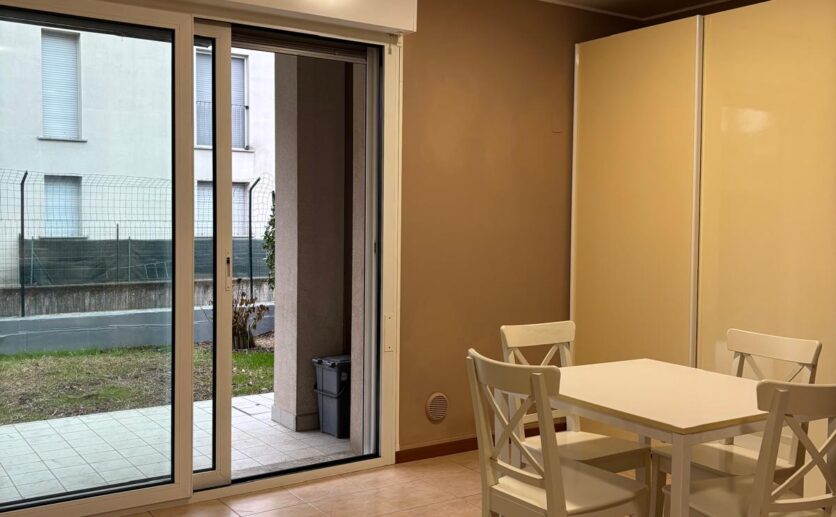 WhatsApp Image 2025-12-04 at 15.59.09