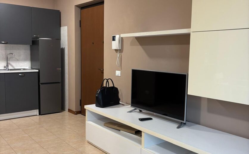 WhatsApp Image 2025-12-05 at 11.45.12 (3)