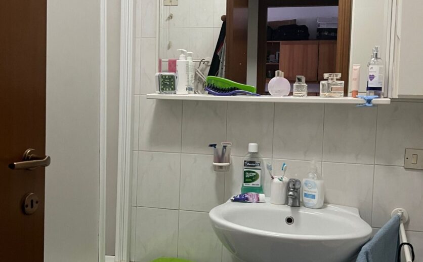 78927475-3b53-44b0-9b93-28d842faca6f