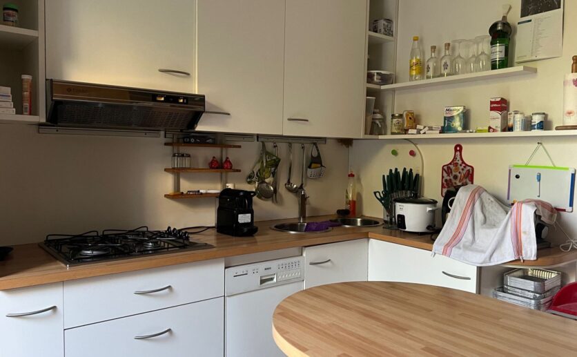 8fd5301f-40c0-463c-8ae0-4e942f17fc9a