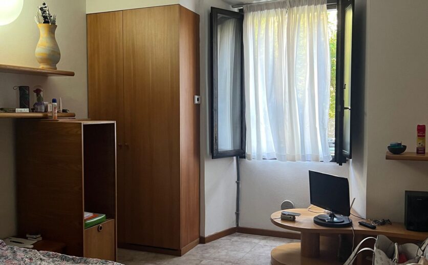 b8ca60a1-2056-4512-bb4f-522662b6177f