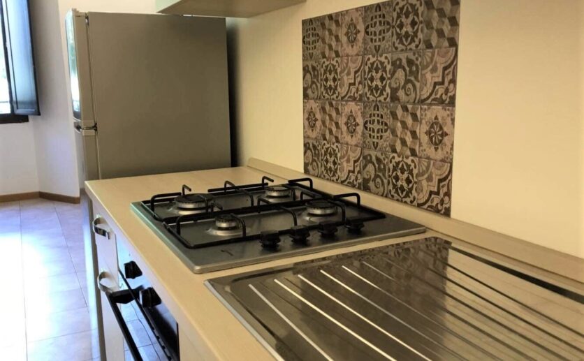 d202e716-0093-4844-9b40-0f39b74d8b4d