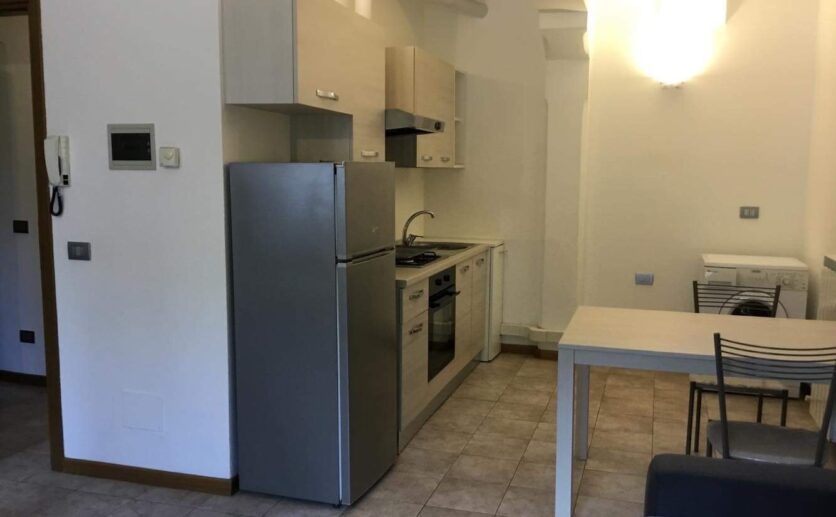 e039eee5-2d04-4aef-9526-1b71d636f021