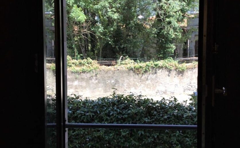 e0b788ea-6e78-4184-b0d6-36776895178b