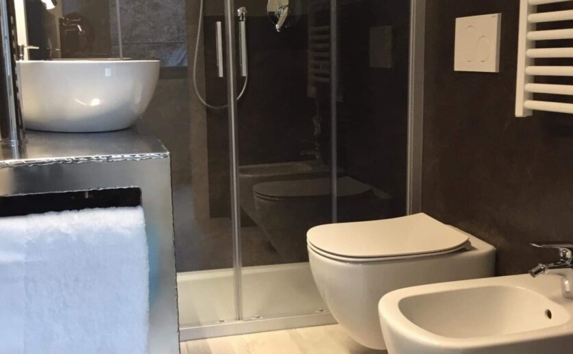 2a57cbda-1e2e-4860-889e-db7a4357ee95